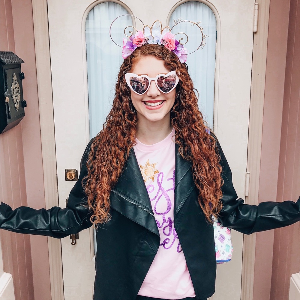 Pink heart sunglasses